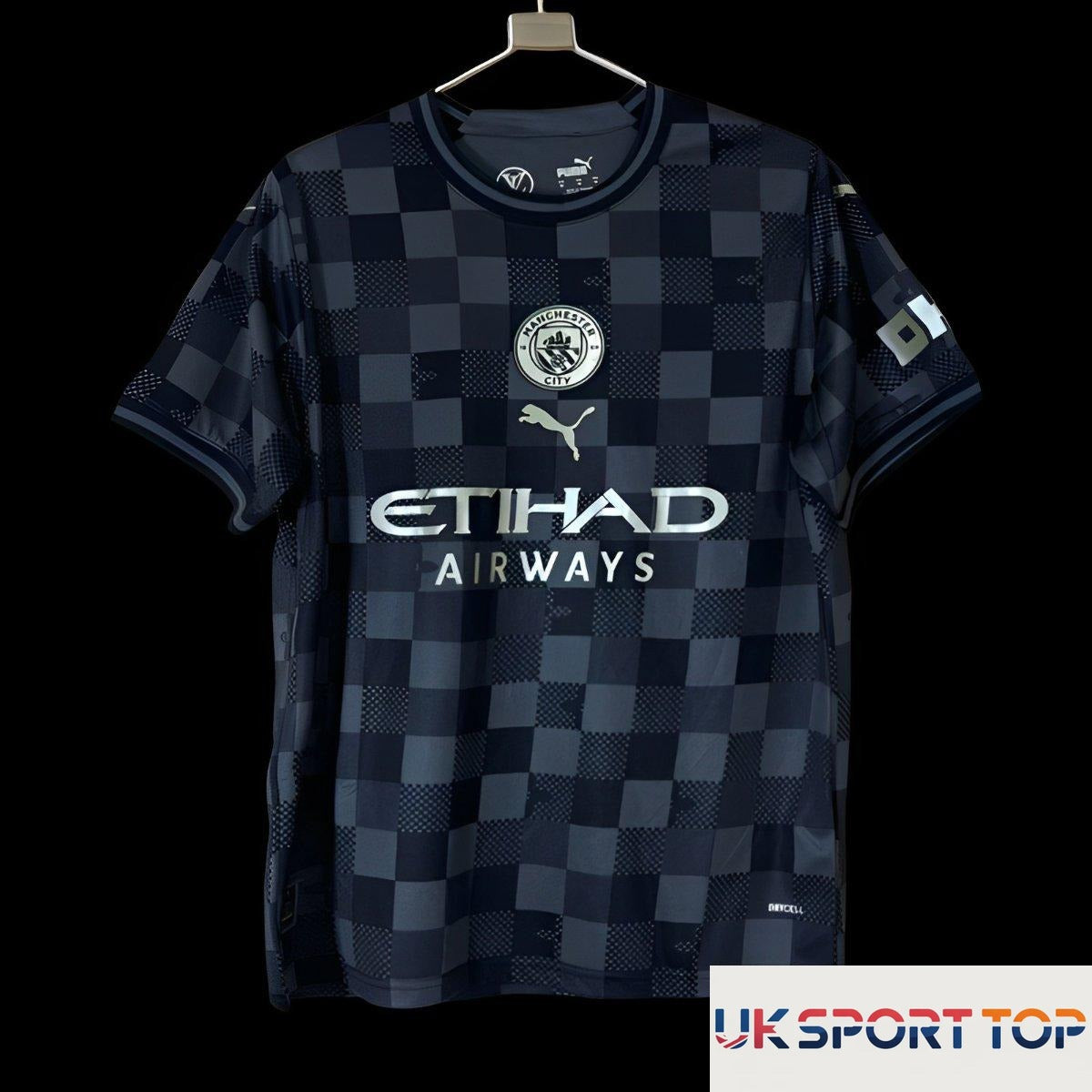 f4f904d08bb6eba16a20d15d.jpg