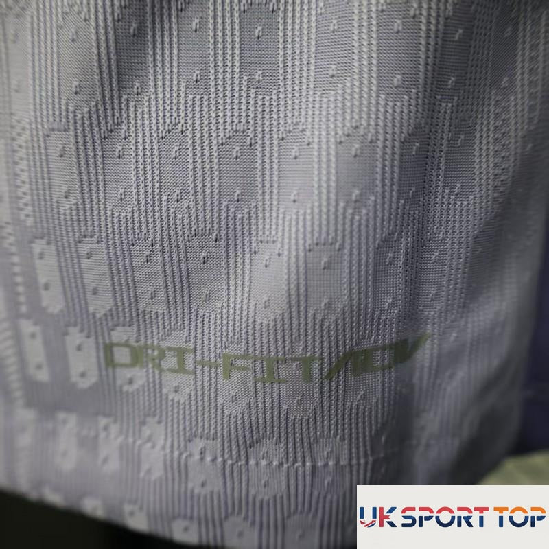 640dcb9c8975728e.jpg