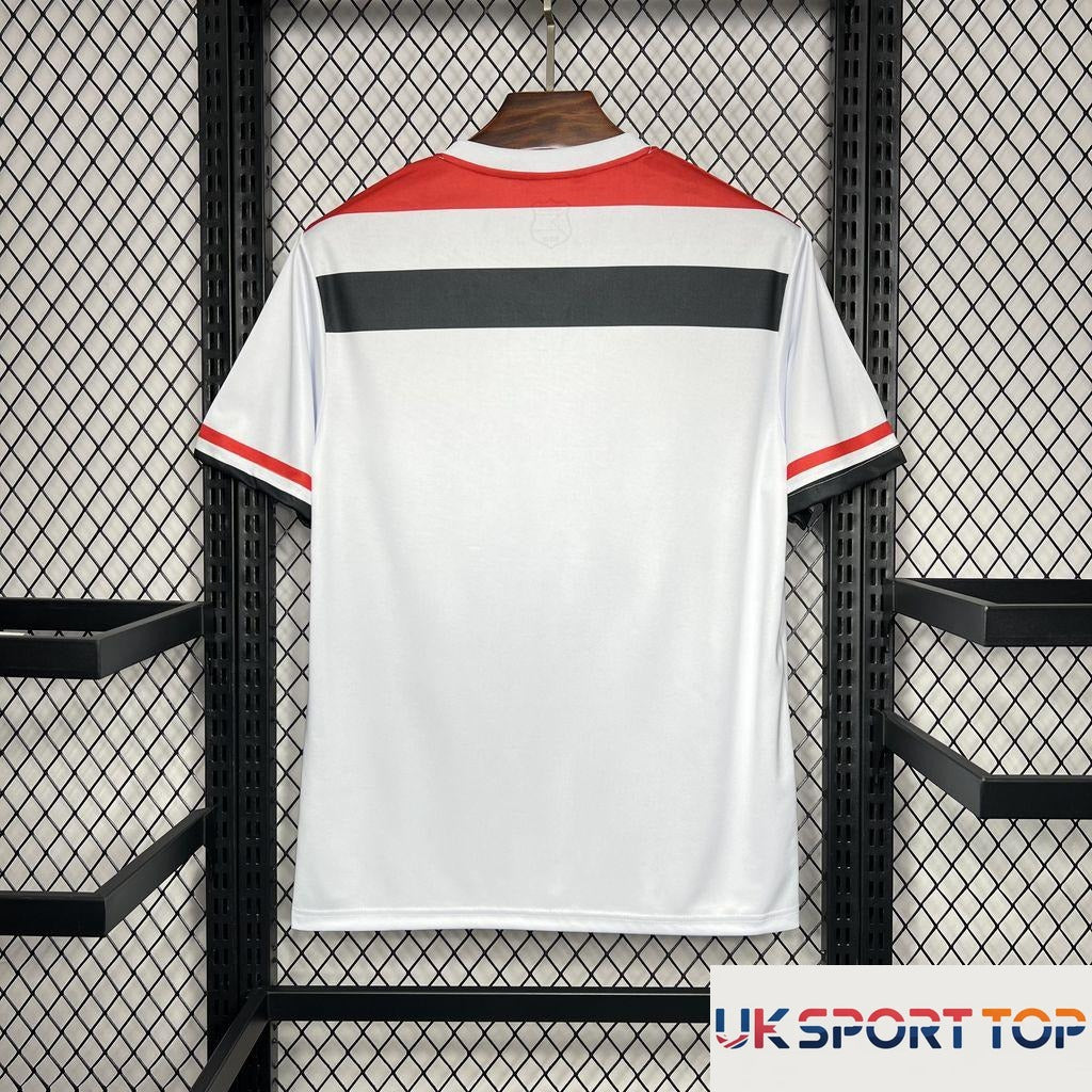 a57ae051efbd5019.jpg