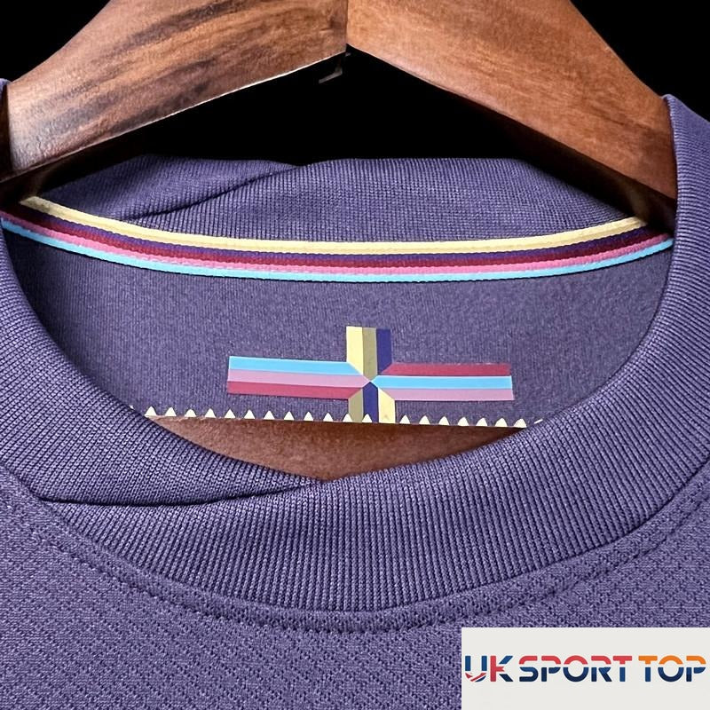 feb900c14e6c7df034538151.jpg